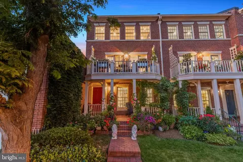 Exterior - 928 Fell St, Baltimore, MD 21231 photo 2 of 15