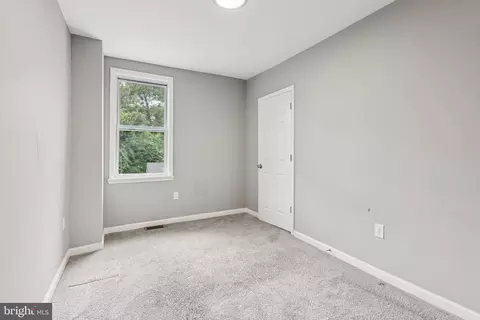 Bedroom - 4506 Elsrode Ave, Baltimore, MD 21214 photo 3 of 5