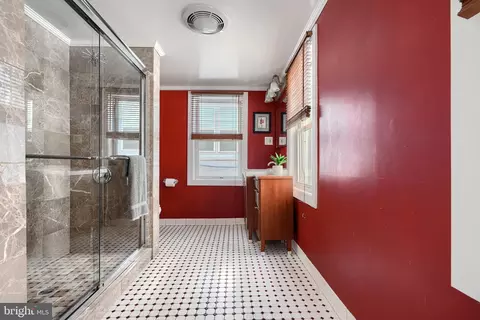 2425 Eastern Ave, Baltimore, MD 21224 photo 23
