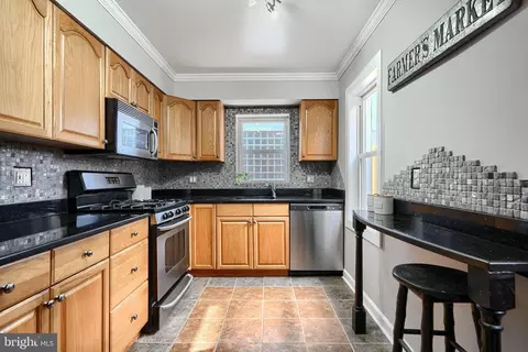 2425 Eastern Ave, Baltimore, MD 21224 photo 15