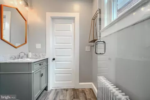 Entry Way - 4525 Schenley Rd, Baltimore, MD 21210 photo 5 of 5