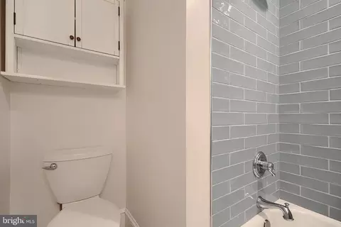 Bath - 4525 Schenley Rd, Baltimore, MD 21210 photo 6 of 6
