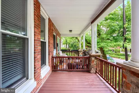 Exterior - 4525 Schenley Rd, Baltimore, MD 21210 photo 4 of 8