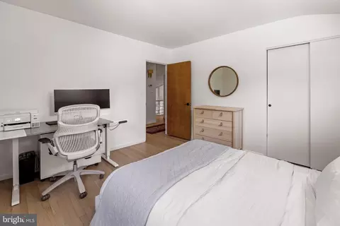 Bedroom - 2103 Northcliff Dr, Baltimore, MD 21209 photo 4 of 5