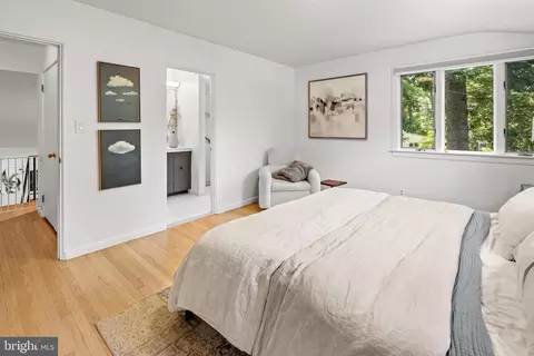Bedroom - 2103 Northcliff Dr, Baltimore, MD 21209 photo 2 of 5