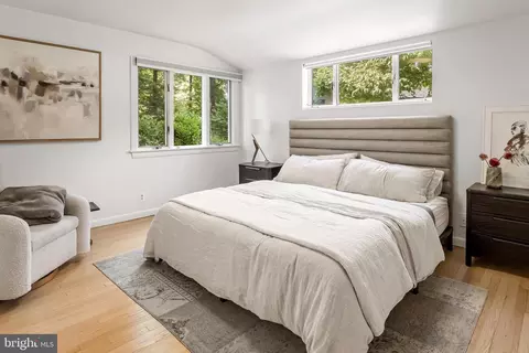 Bedroom - 2103 Northcliff Dr, Baltimore, MD 21209 photo 1 of 5