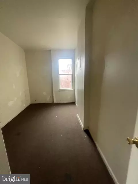 309 E 22nd St, Baltimore, MD 21218 photo 11