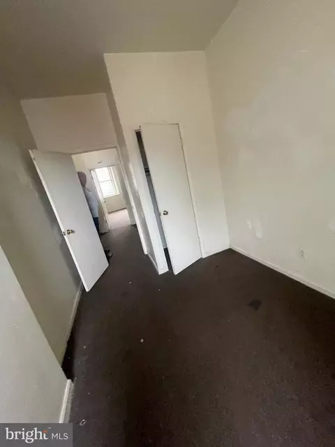 309 E 22nd St, Baltimore, MD 21218 photo 7