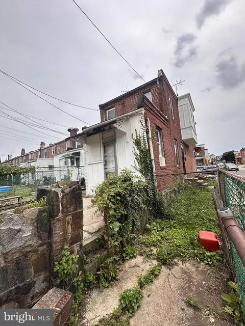 Exterior - 3100 Kenyon Ave, Baltimore, MD 21213 photo 2 of 2