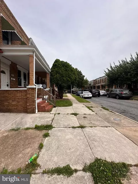 Exterior - 3100 Kenyon Ave, Baltimore, MD 21213 photo 1 of 2