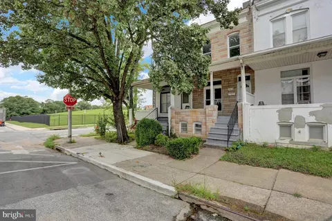 2418 Baker St, Baltimore, MD 21216 photo 32