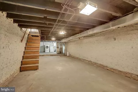 2418 Baker St, Baltimore, MD 21216 photo 25