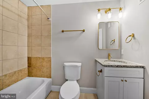 Bath - 1605 Clifton Ave, Baltimore, MD 21217 photo 1 of 1