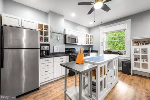 619 E 36th St E, Baltimore, MD 21218 photo 9