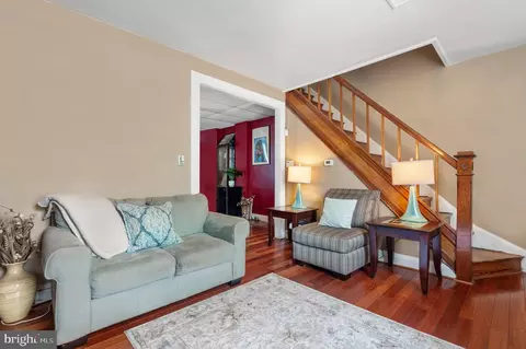 446 N Clinton St, Baltimore, MD 21224
