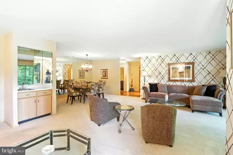6350 Red Cedar Pl #210, Baltimore, MD 21209 photo 16