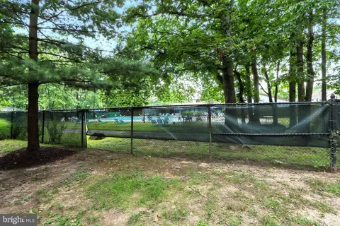 6350 Red Cedar Pl #210, Baltimore, MD 21209 photo 39