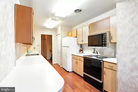 6350 Red Cedar Pl #210, Baltimore, MD 21209 photo 18