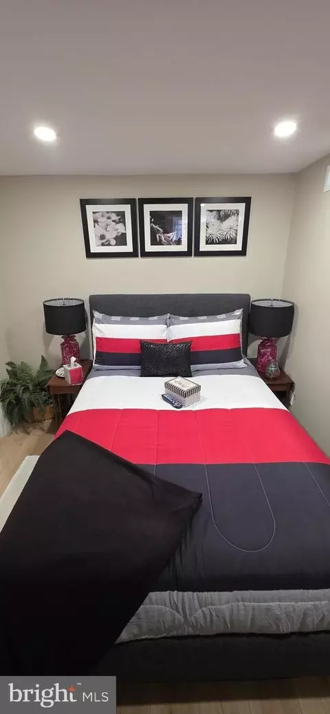 Bedroom - 2046 E Belvedere Ave, Baltimore, MD 21239 photo 4 of 19