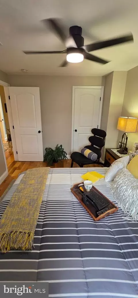 Bedroom - 2046 E Belvedere Ave, Baltimore, MD 21239 photo 14 of 19