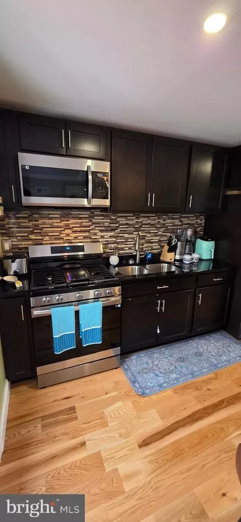 Kitchen - 2046 E Belvedere Ave, Baltimore, MD 21239 photo 3 of 3