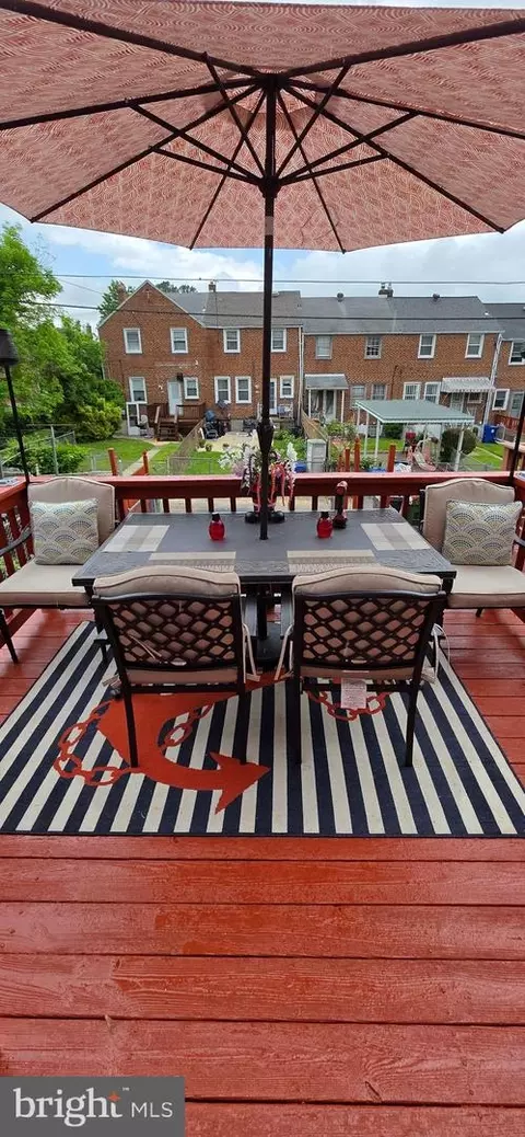Exterior - 2046 E Belvedere Ave, Baltimore, MD 21239 photo 2 of 4