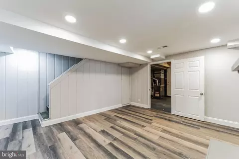 Entry Way - 4011 Mortimer Ave, Baltimore, MD 21215 photo 8 of 8
