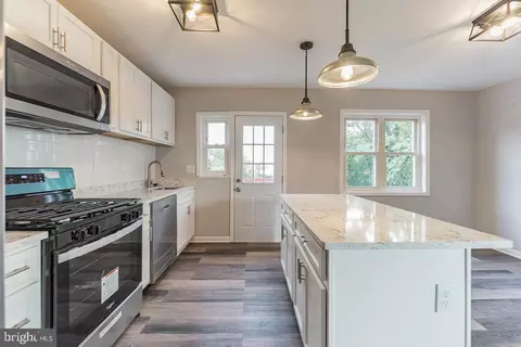 Kitchen - 4011 Mortimer Ave, Baltimore, MD 21215 photo 1 of 2