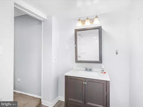 410 E Fort Ave, Baltimore, MD 21230 photo 25