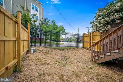 Exterior - 1607 Clifton Ave, Baltimore, MD 21217 photo 5 of 7