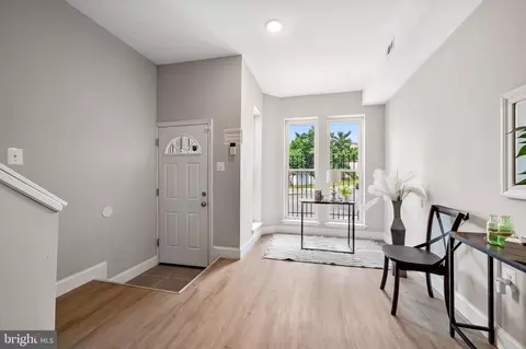 Entry Way - 1607 Clifton Ave, Baltimore, MD 21217 photo 1 of 12