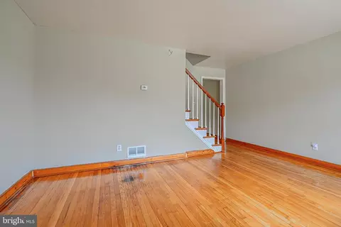 Living - 3668 Chesterfield Ave, Baltimore, MD 21213 photo 2 of 6