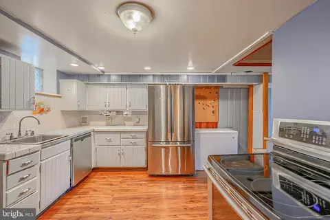 Other - 3668 Chesterfield Ave, Baltimore, MD 21213 photo 2 of 9
