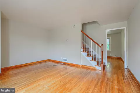 Living - 3668 Chesterfield Ave, Baltimore, MD 21213 photo 5 of 6