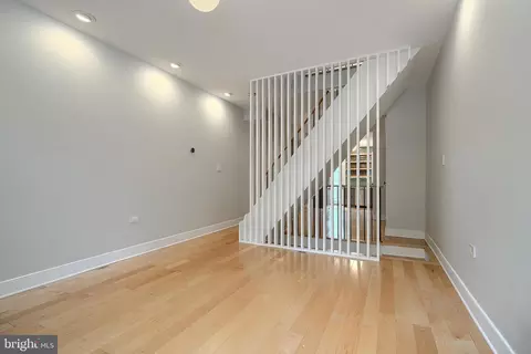 Living - 1247 Haubert St, Baltimore, MD 21230 photo 1 of 6