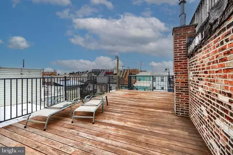 Exterior - 1247 Haubert St, Baltimore, MD 21230 photo 5 of 6