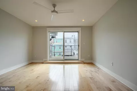 Living - 1247 Haubert St, Baltimore, MD 21230 photo 5 of 6
