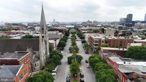 View/Area - 328 S Broadway S, Baltimore, MD 21231 photo 3 of 7
