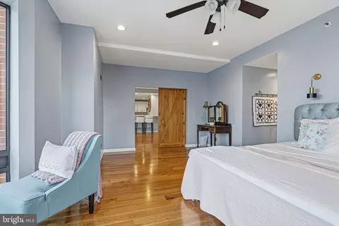 Bedroom - 10 E Lee St #808, Baltimore, MD 21202 photo 3 of 5
