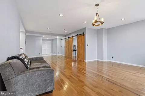 Living - 10 E Lee St #808, Baltimore, MD 21202 photo 1 of 3