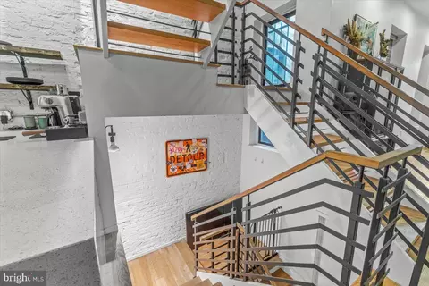 Entry Way - 306 E Lanvale St, Baltimore, MD 21202 photo 2 of 9