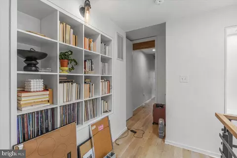 Entry Way - 306 E Lanvale St, Baltimore, MD 21202 photo 8 of 9