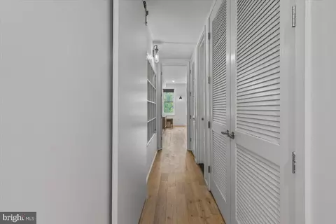 Entry Way - 306 E Lanvale St, Baltimore, MD 21202 photo 5 of 9