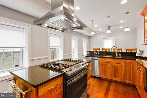 Kitchen - 501 S Decker Ave, Baltimore, MD 21224 photo 4 of 4