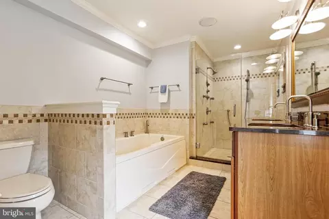 Bath - 501 S Decker Ave, Baltimore, MD 21224 photo 2 of 6