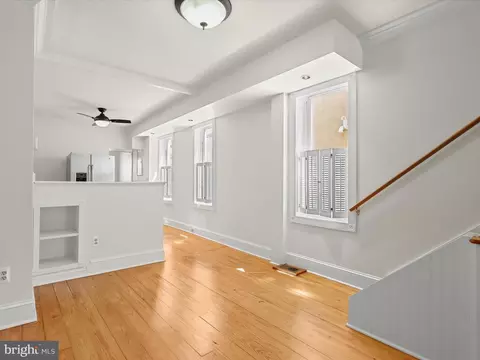 518 E Clement St, Baltimore, MD 21230 photo 7