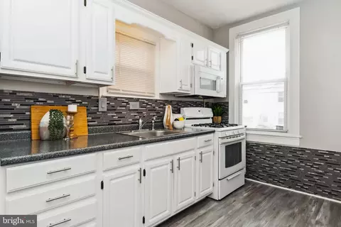 Kitchen - 2820 Mayfield Ave, Baltimore, MD 21213 photo 2 of 3
