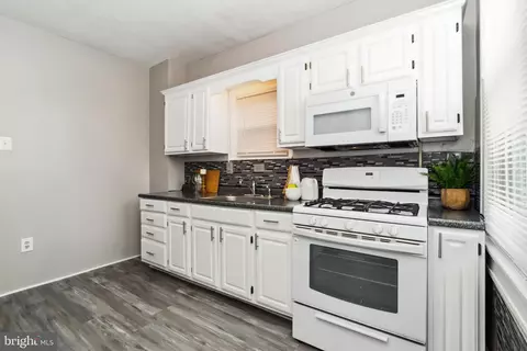 Kitchen - 2820 Mayfield Ave, Baltimore, MD 21213 photo 3 of 3