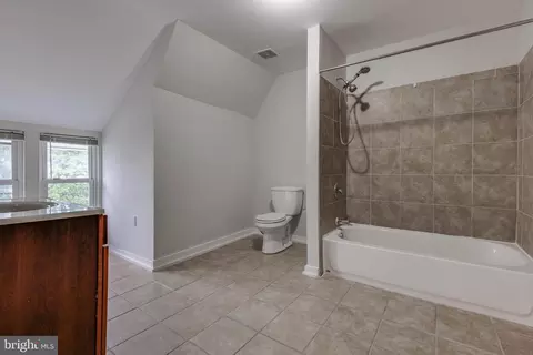 1009 Rectory Ln, Baltimore, MD 21211 photo 17