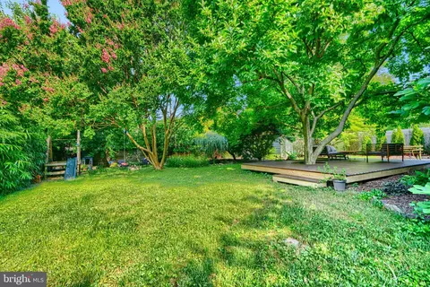 Exterior - 5316 Catalpha Rd, Baltimore, MD 21214 photo 7 of 17